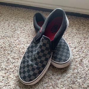 Men’s Vans Size 9